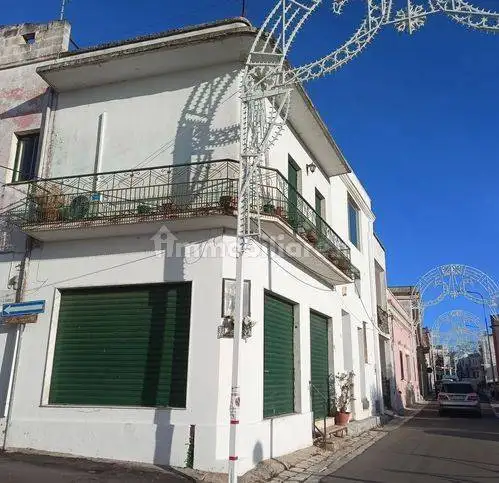 Villa unifamiliare via F.Lli Bandiera Ang. via Roma 88, Centro, Andrano - foto 3