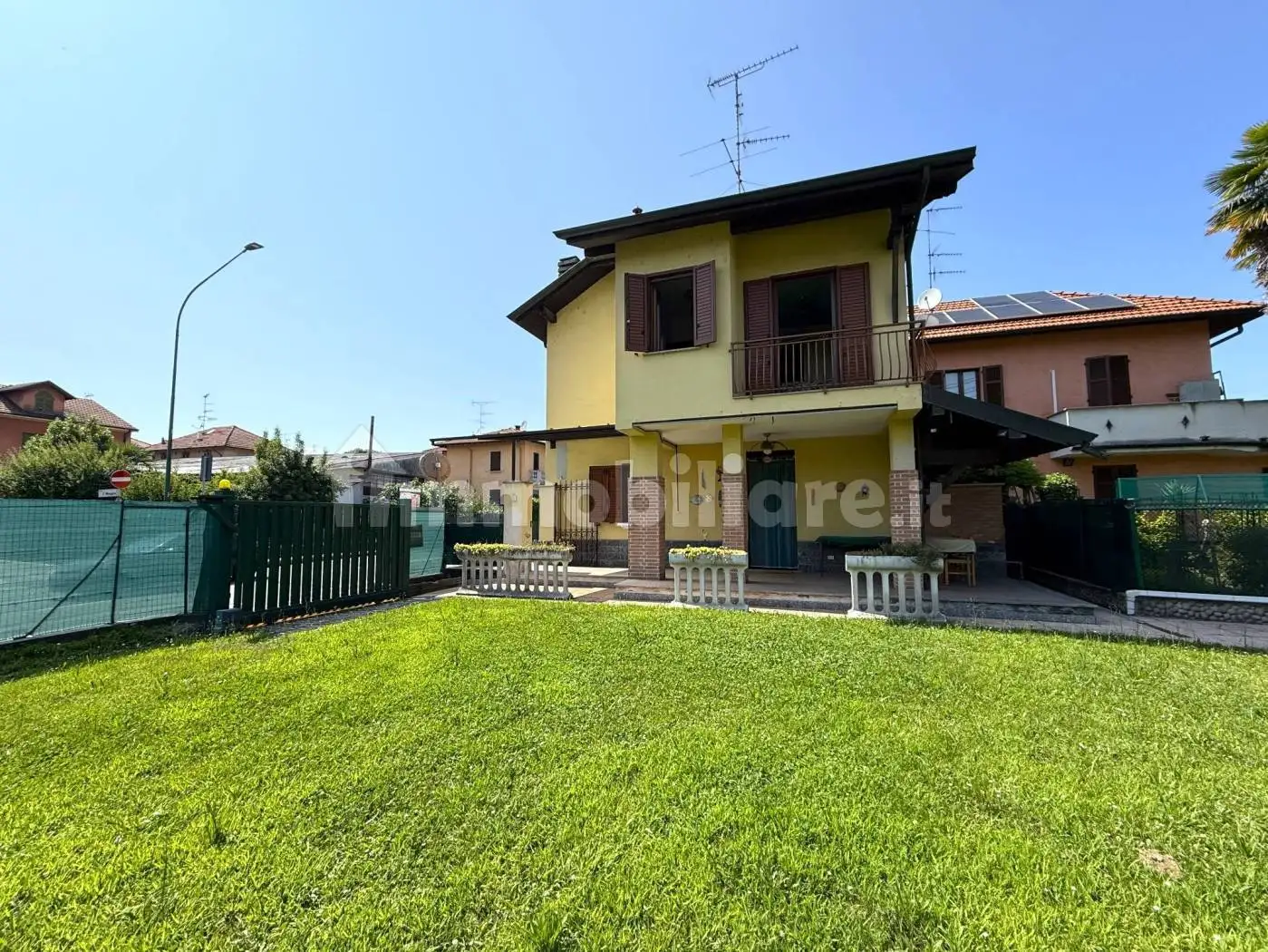 Villa in vendita a Arona