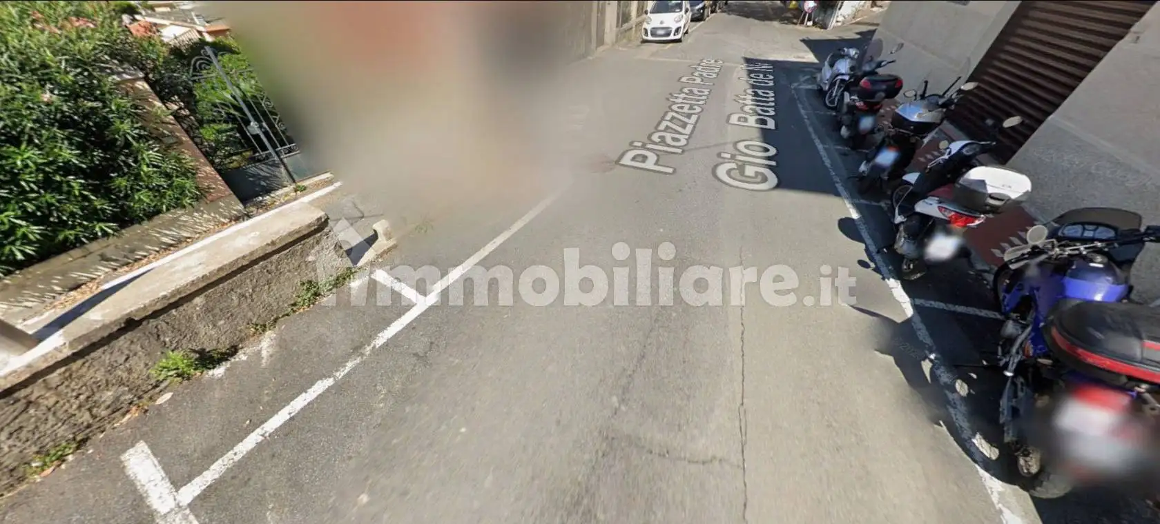 Villa in asta a Imperia