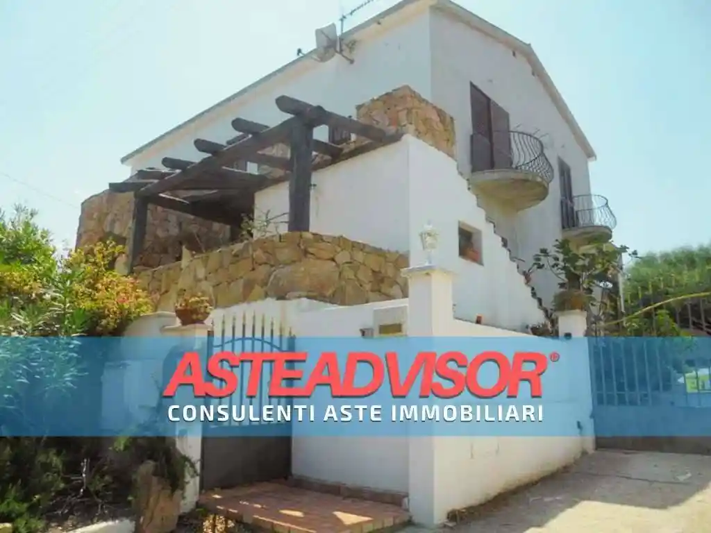 Villa in vendita a San Teodoro
