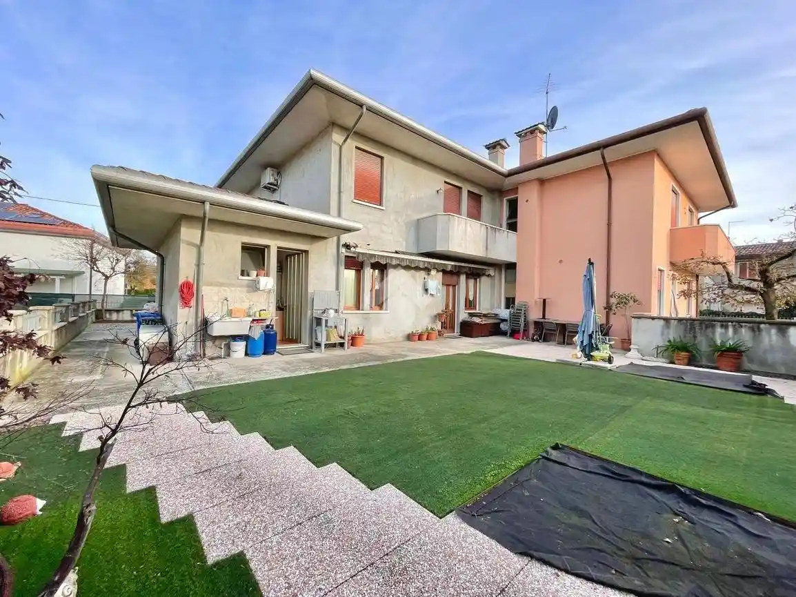 Villa bifamiliare via Sile 84, Castelfranco Veneto - foto 2