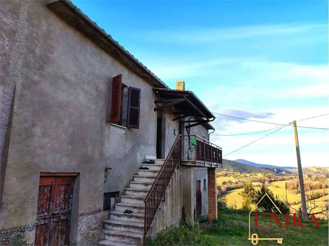 Casa indipendente in vendita a Amelia