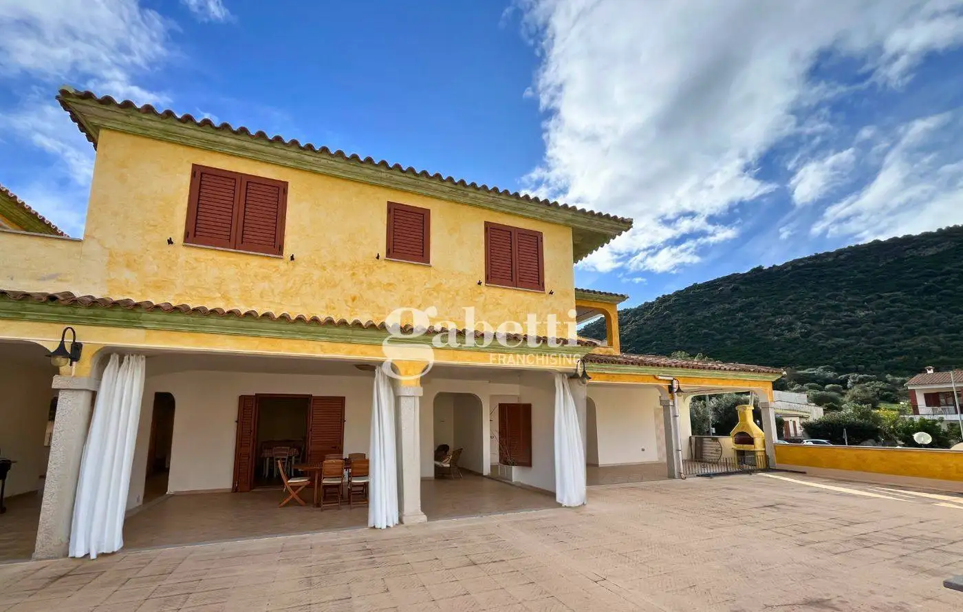 Appartamento in vendita a Budoni