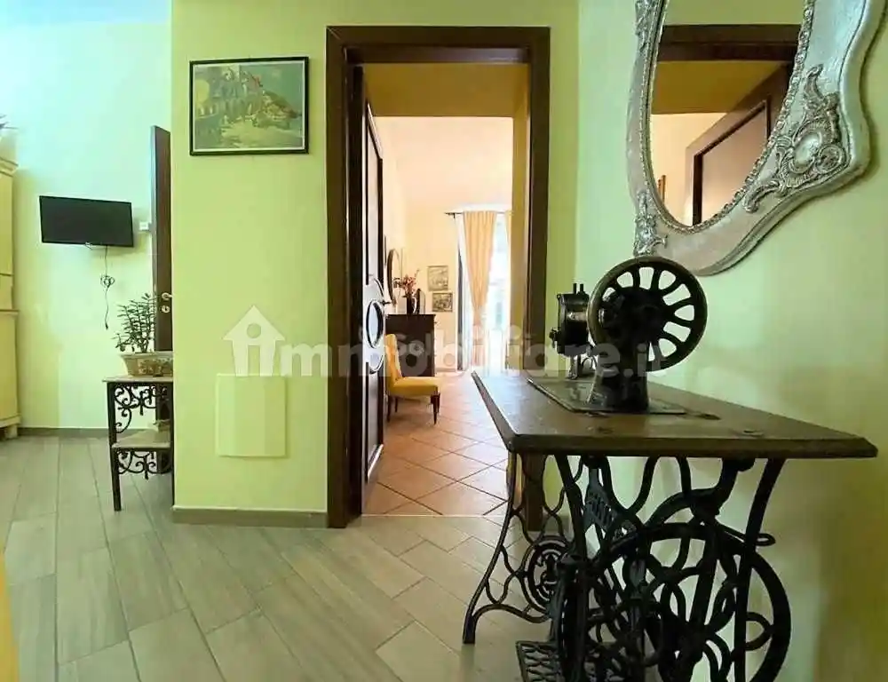 Quadrilocale via Fuori Porta San Gennaro 10, Sanità, Napoli - foto 5