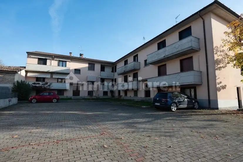 Appartamento in vendita a Caorso