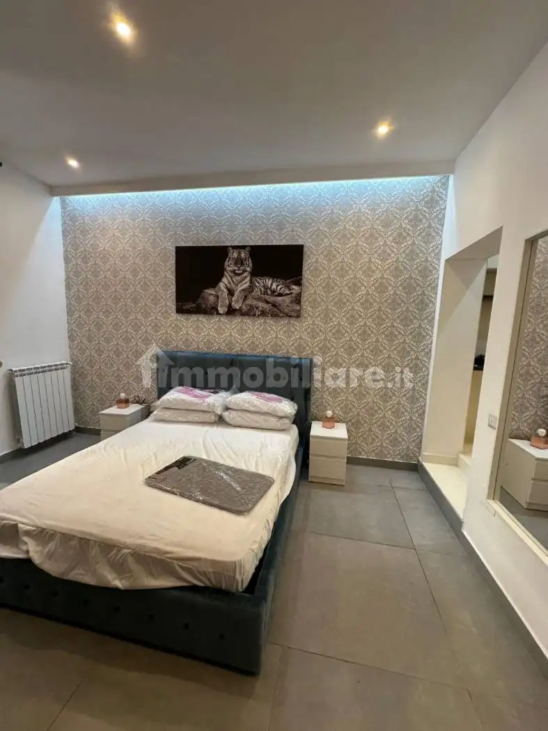 Appartamento in affitto a Napoli