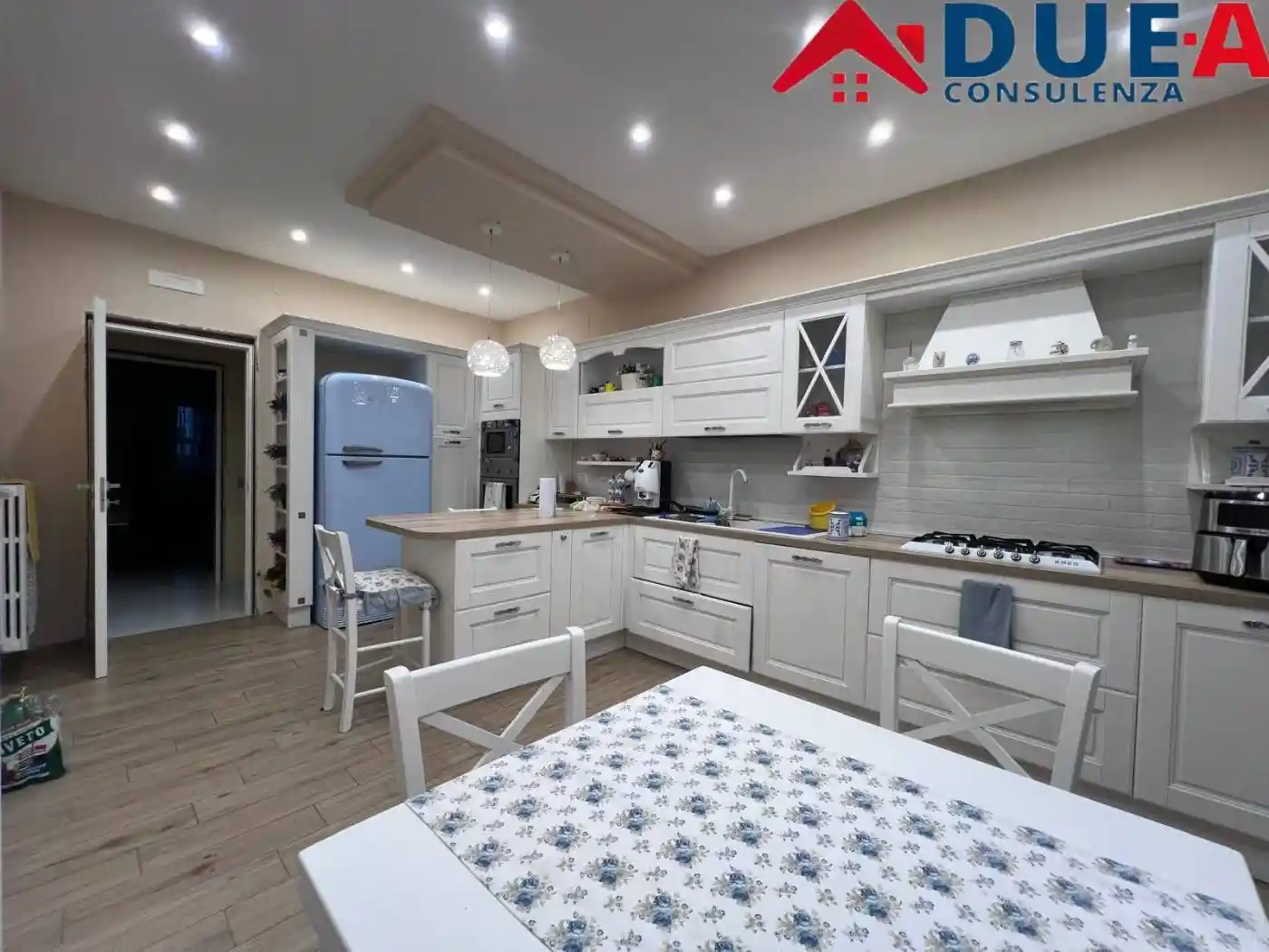 Quadrilocale via Eduardo De Filippo, Calvizzano - foto 4