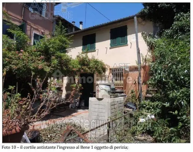 Appartamento in asta a Uscio