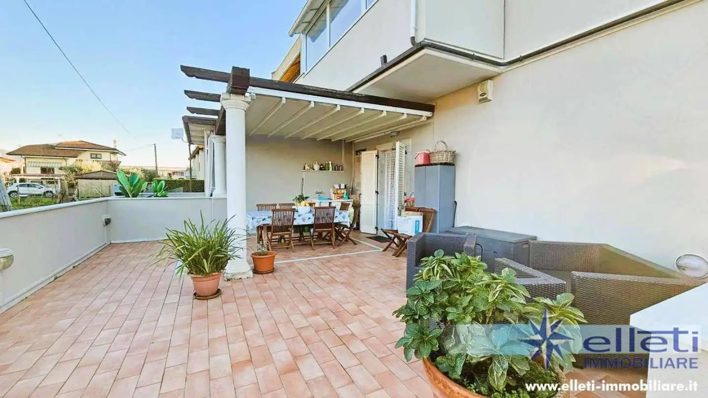 Appartamento ottimo stato, su più livelli, Debbia, Cervaiolo, Montignoso - foto 3