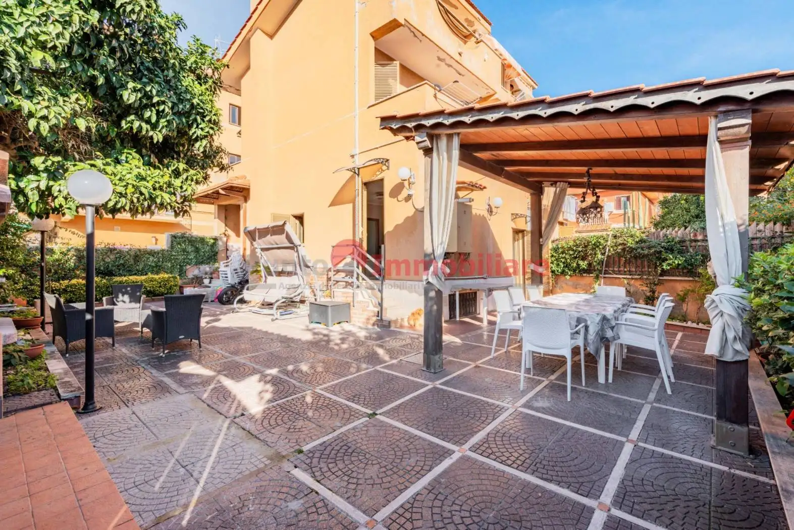 Villa in vendita a Ladispoli