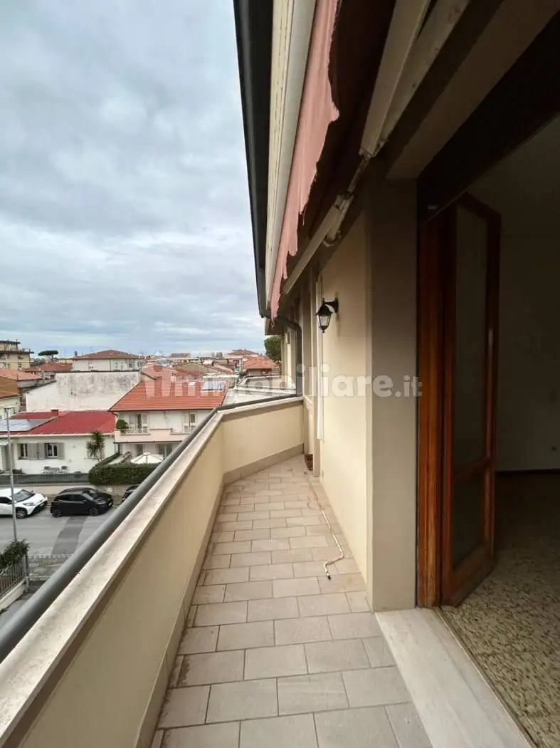 Appartamento in vendita a Viareggio