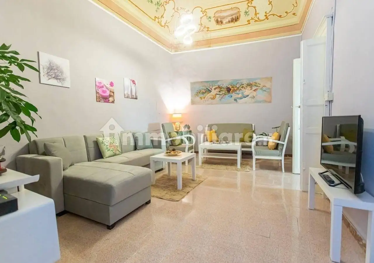 Appartamento corso Umberto I 128, Centro, Chiaramonte Gulfi
