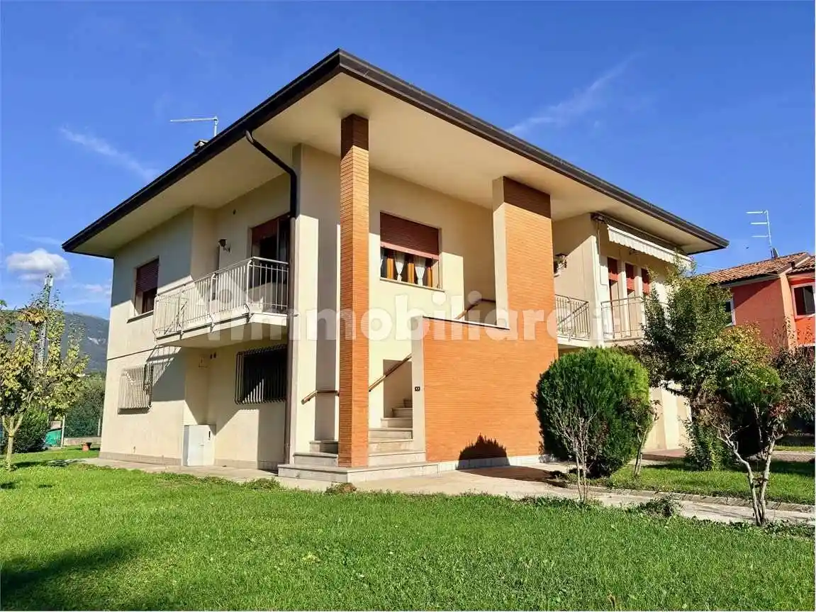 Terratetto unifamiliare via Dei Furlani, 99, Centro, Vittorio Veneto - foto 2