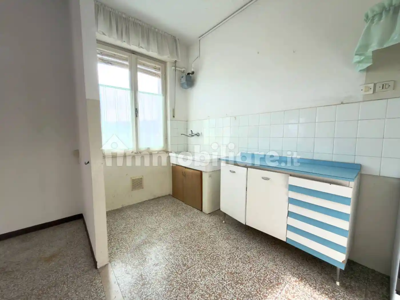 Quadrilocale buono stato, terzo piano, Collemarino, Ancona - foto 3