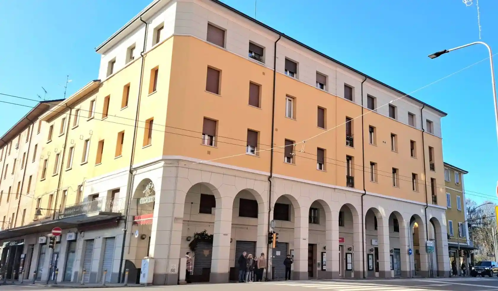 Quadrilocale buono stato, quarto piano, Centro, Garibaldi, Casalecchio di Reno - foto 2