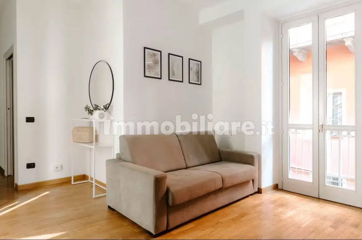 Bilocale via Vittorio Emanuele, Centro, Alba - foto 2