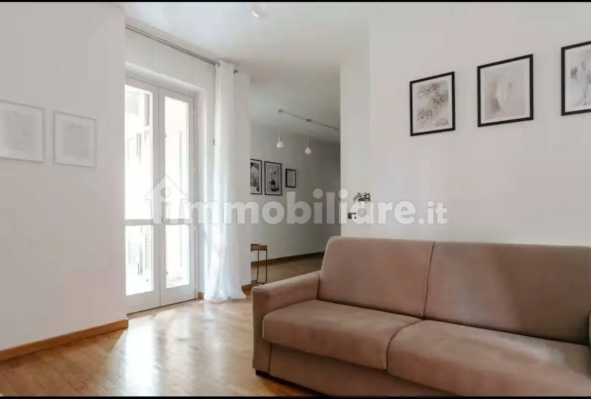 Bilocale via Vittorio Emanuele, Centro, Alba - foto 3