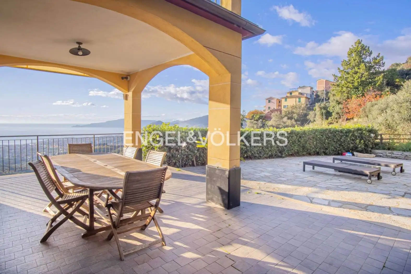 Villa in vendita a Cogorno