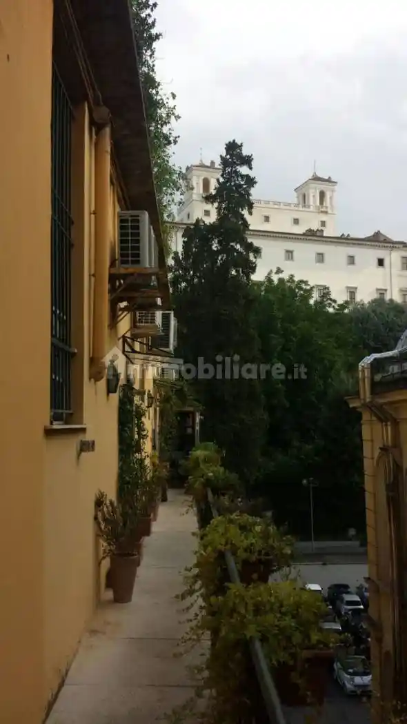 Trilocale via dei Crociferi, Trevi, Roma - foto 3