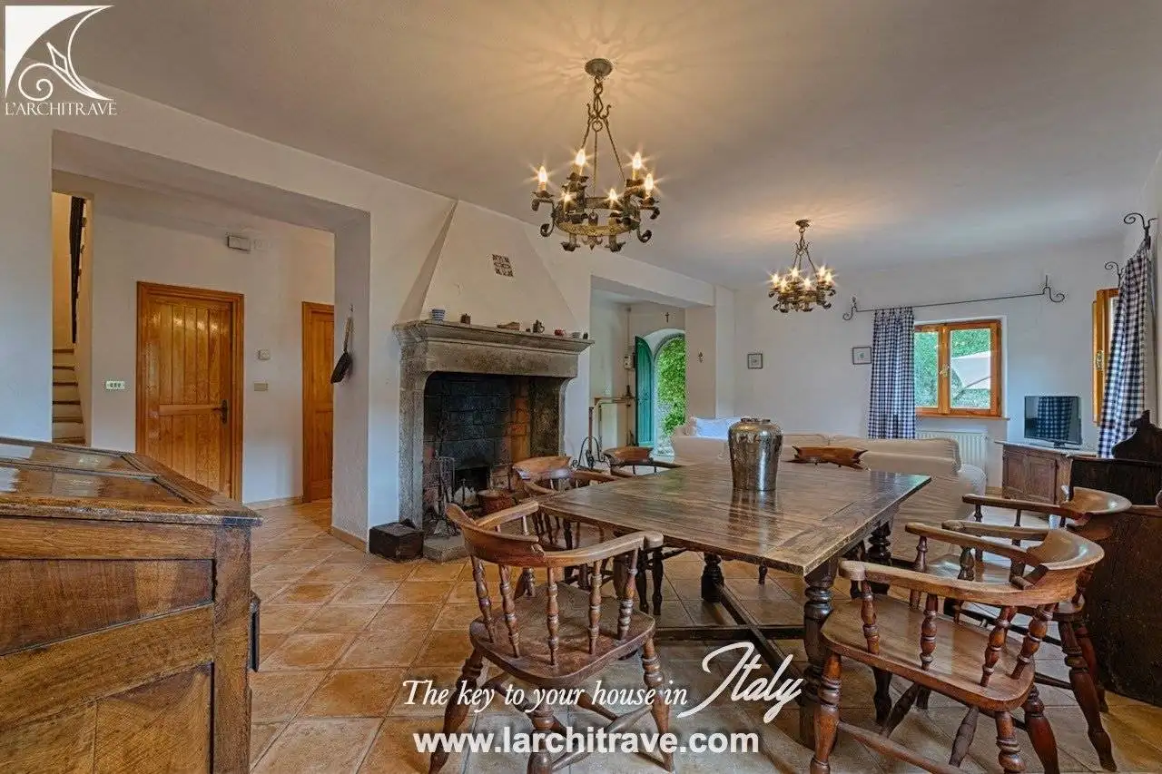 Villa unifamiliare, buono stato, 180 m², Comano - foto 5