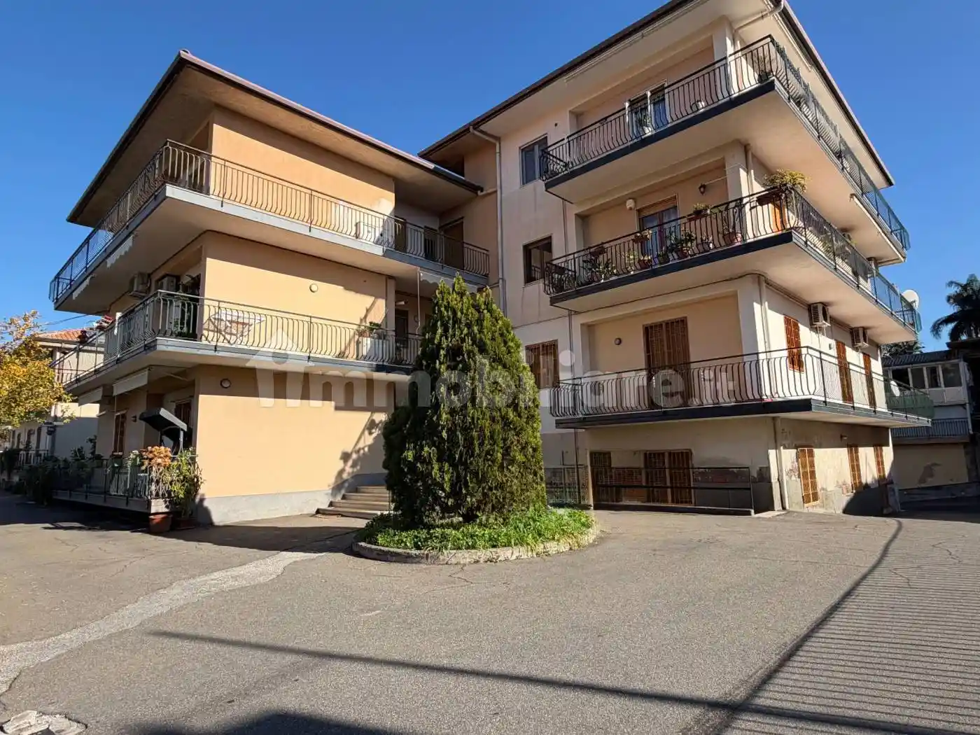 Appartamento in vendita a Acireale