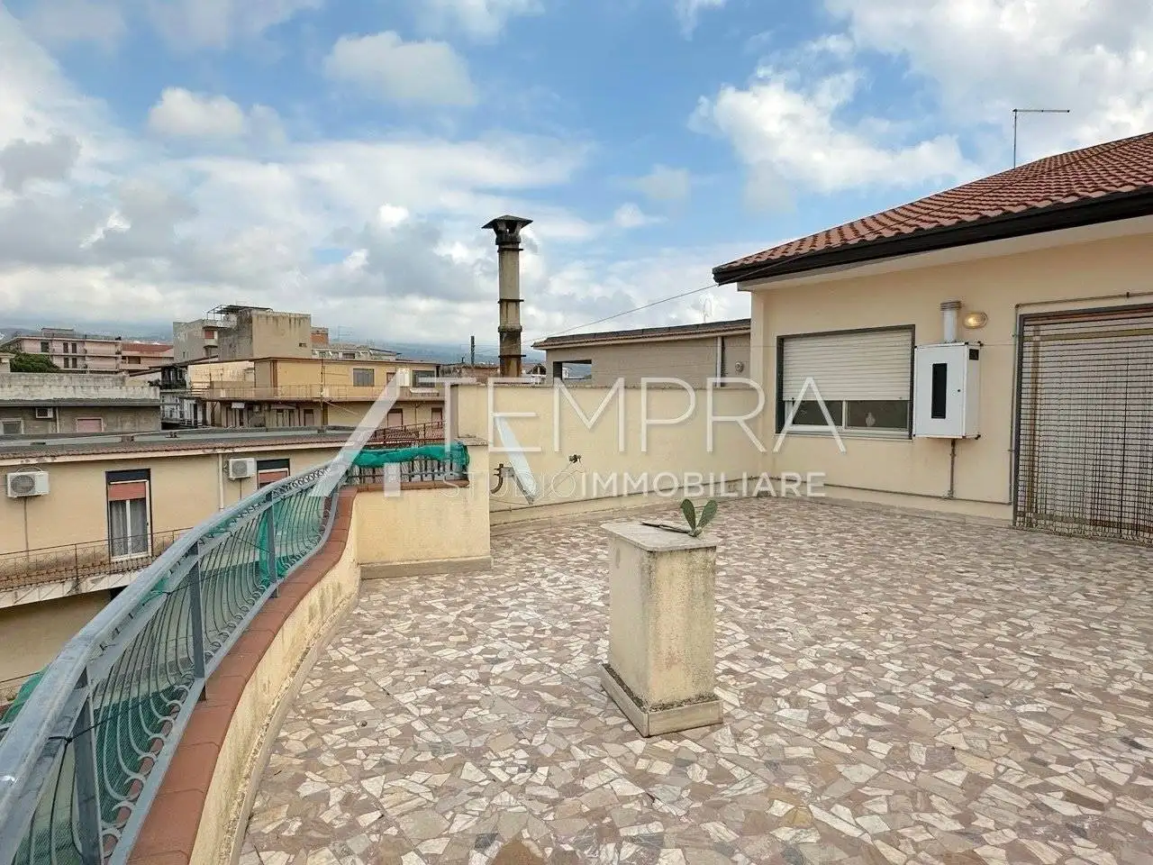 Quadrilocale buono stato, terzo piano, Adrano - foto 3