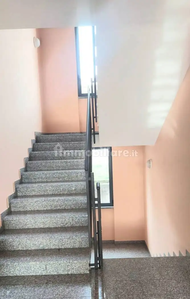 Bilocale via Resegone 16, Semicentro, Cantù - foto 5