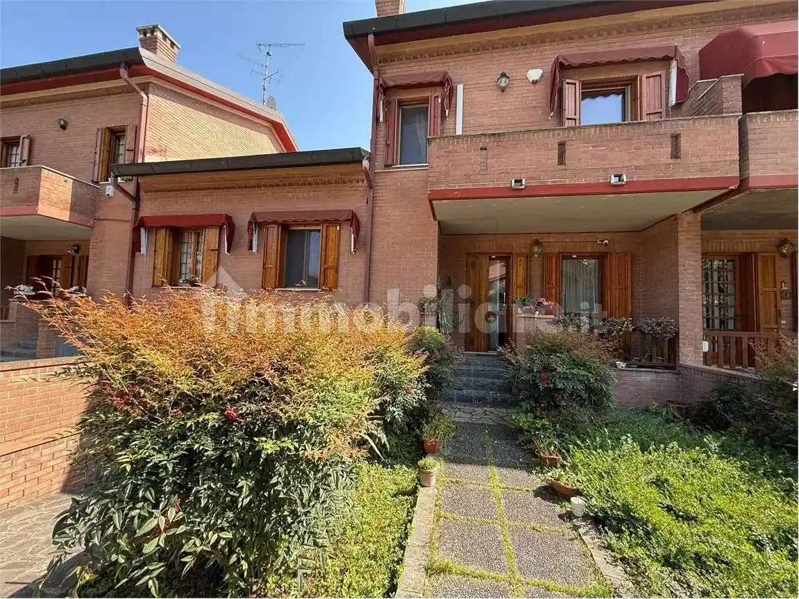 Villa a schiera via Lauro de Bosis, 6, Ippodromo, Ferrara - foto 2