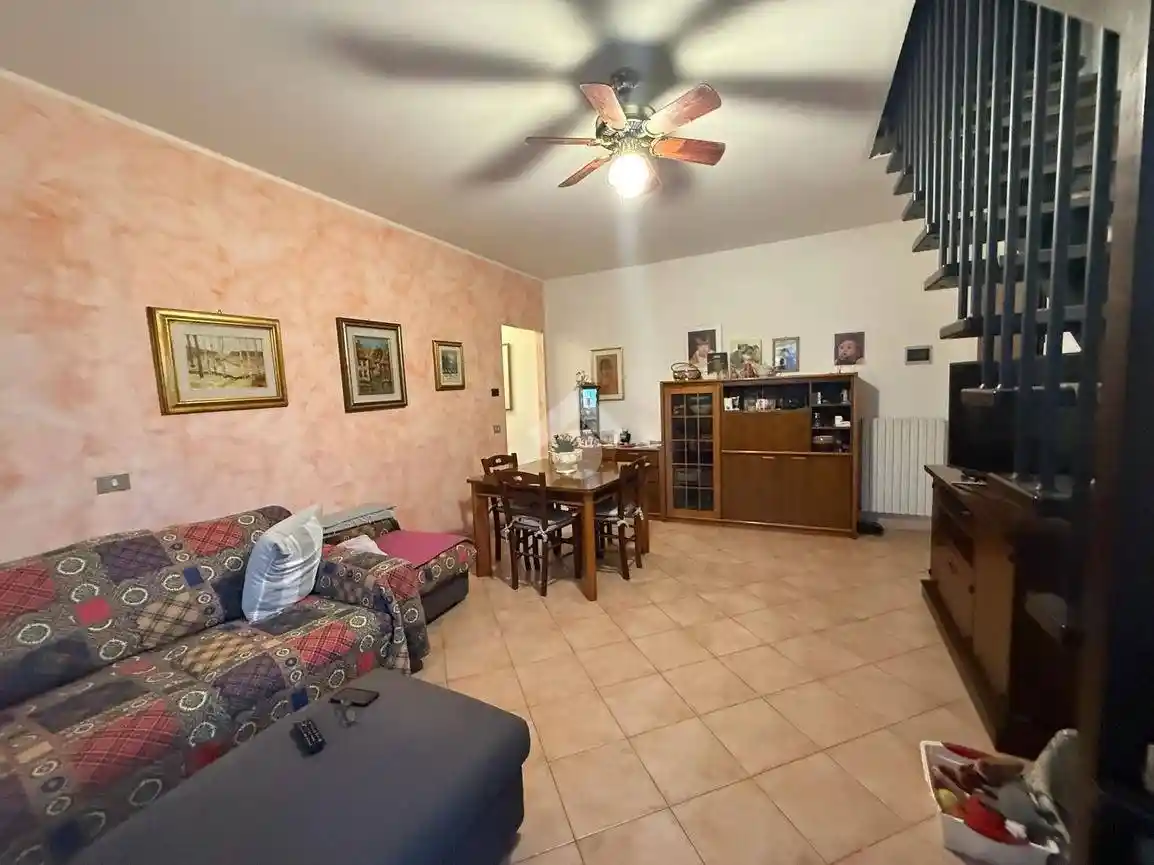 Trilocale Appartamento via Don Domico Orlandini 3, Rivalta - San Rigo, Reggio Emilia - foto 4