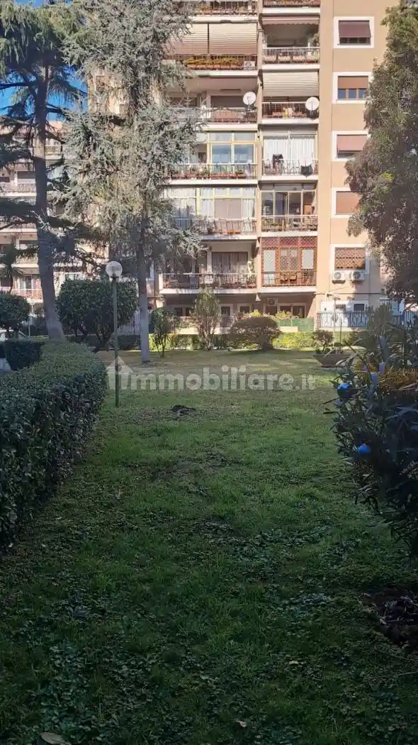 Trilocale via Giovanni Treccani, Torre Gaia, Roma - foto 4