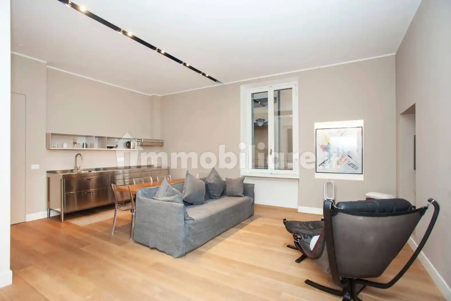 Bilocale via Jacopo Dal Verme 15, Isola, Milano - foto 3