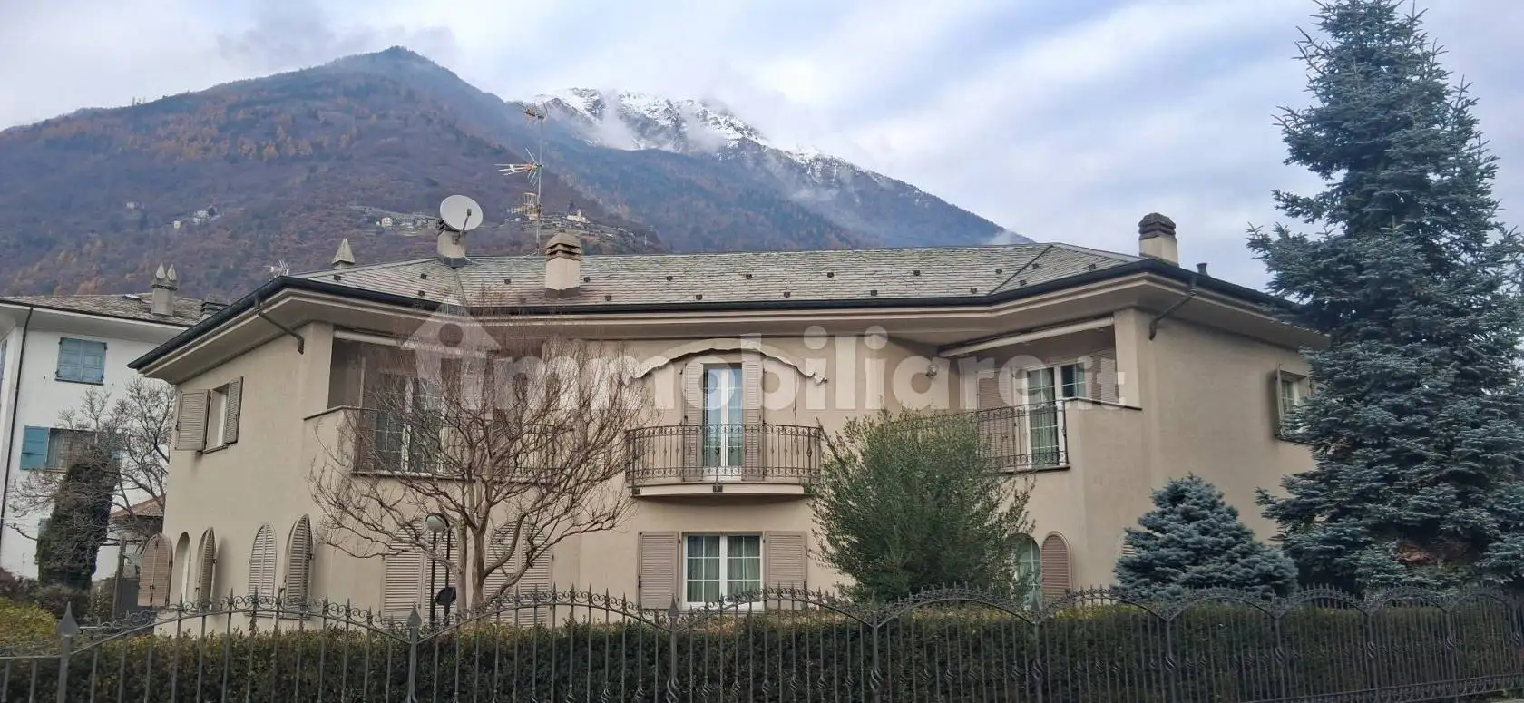 Villa in vendita a Tirano