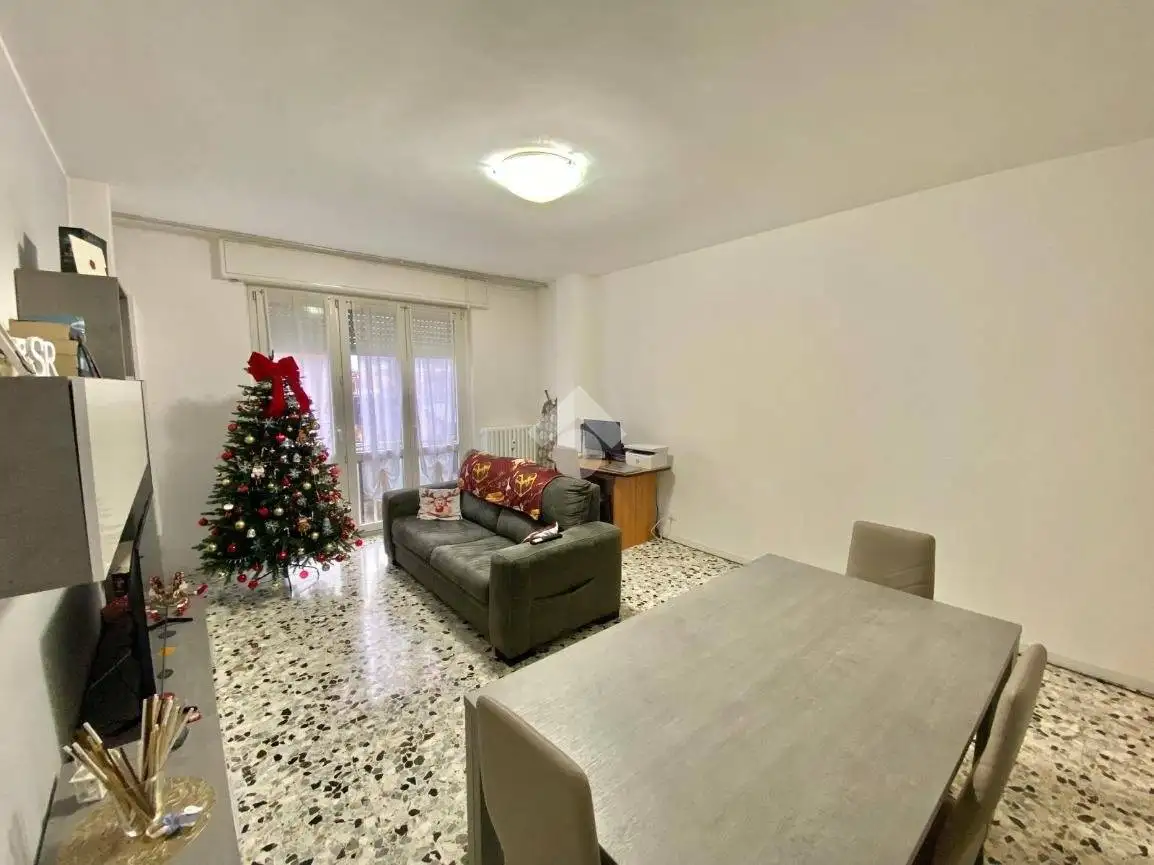 Appartamento in affitto a Novara