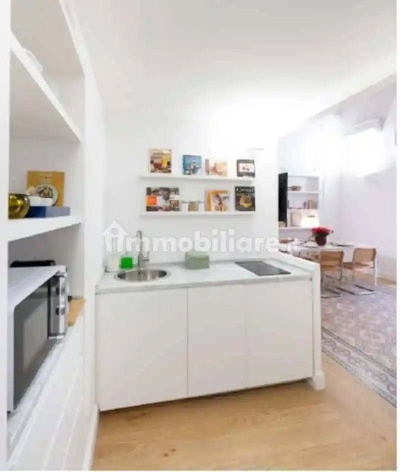 Bilocale via CRISPI, Piazza Amedeo - Parco Margherita, Napoli - foto 3