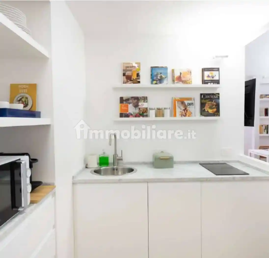 Bilocale via CRISPI, Piazza Amedeo - Parco Margherita, Napoli - foto 4