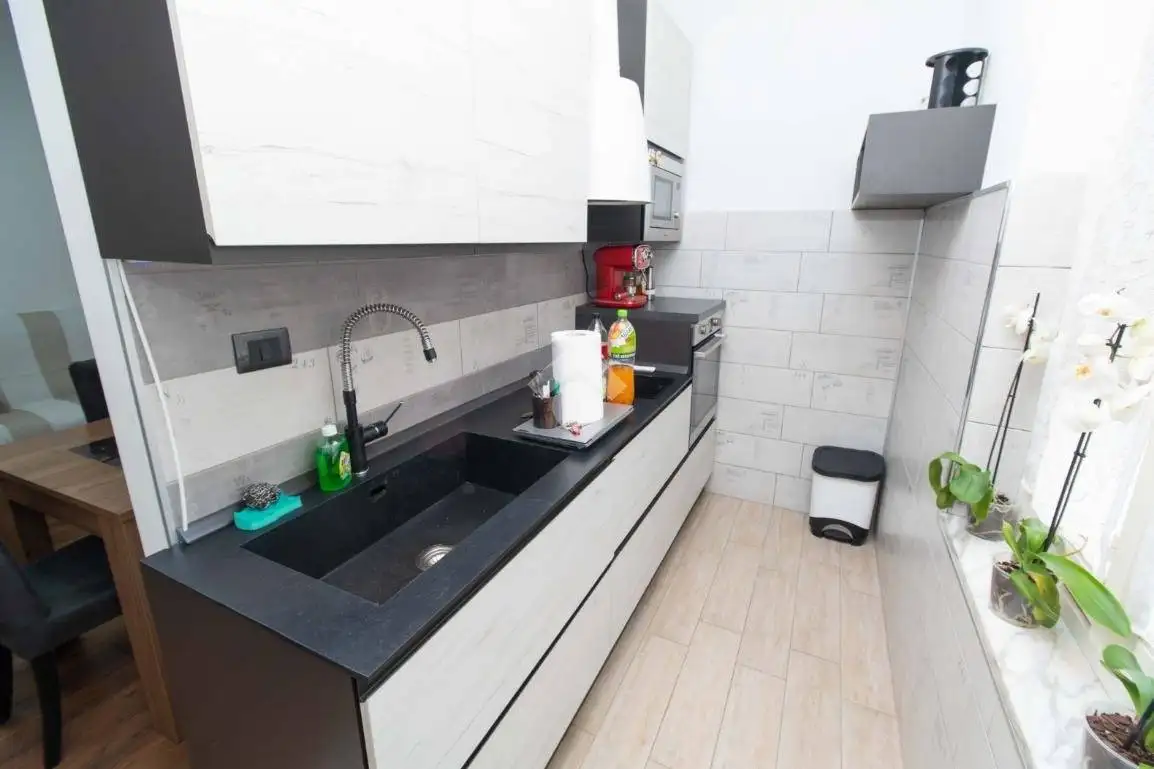 Trilocale via del Santuario 18, Centro, Leinì - foto 5