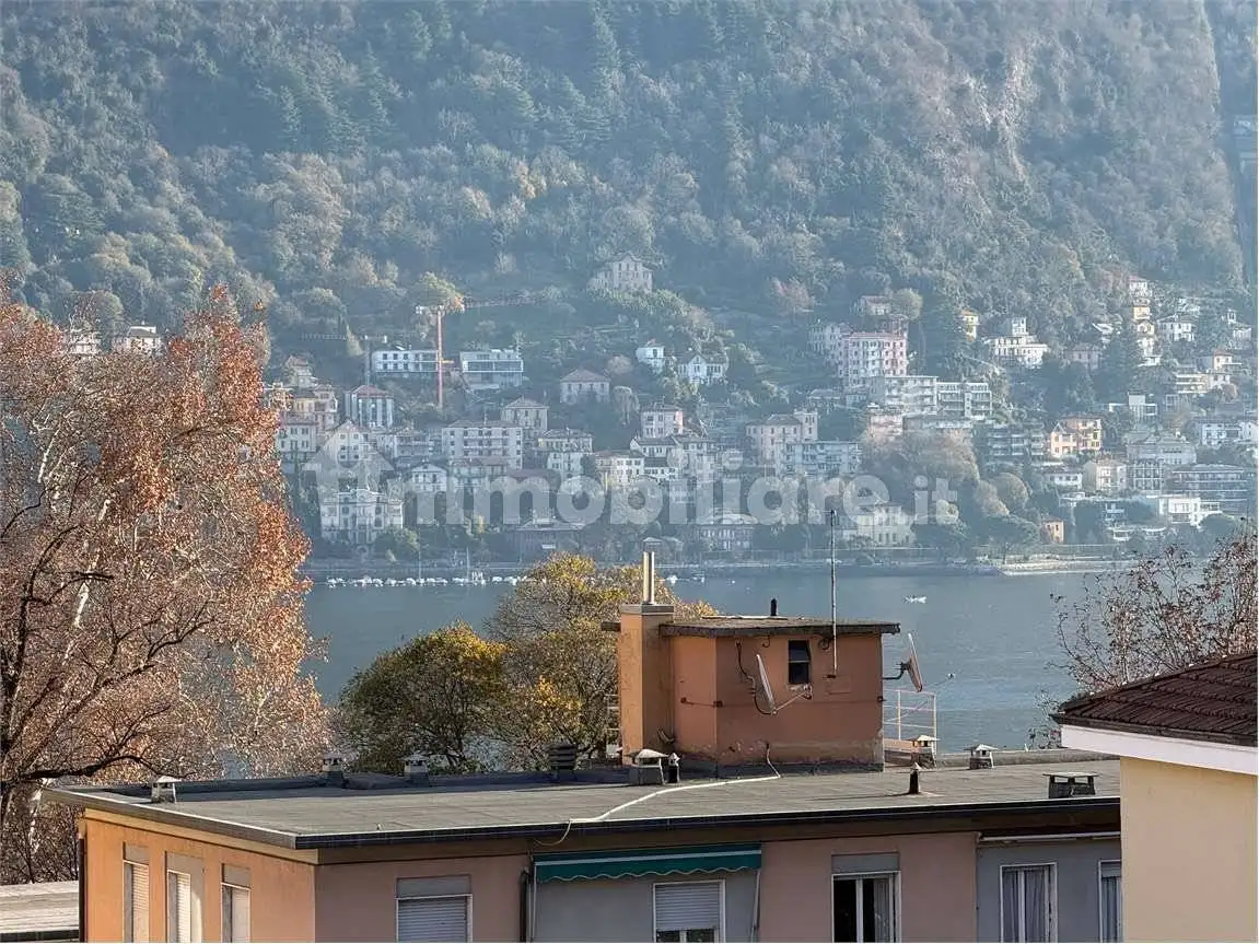 Appartamento in affitto a Como