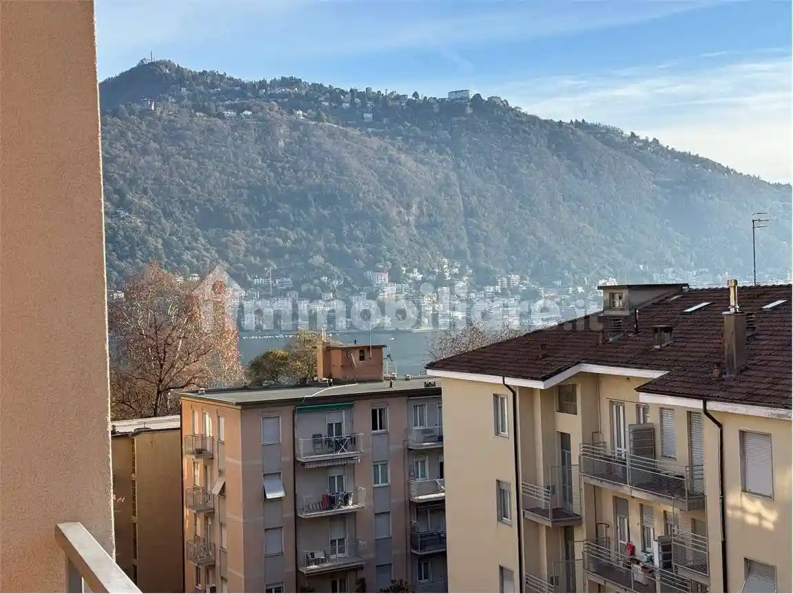 Bilocale ottimo stato, Villa Olmo, Como - foto 2