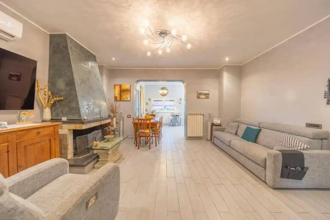 Appartamento via Cavour 11, Villanova, Guidonia Montecelio - foto 3