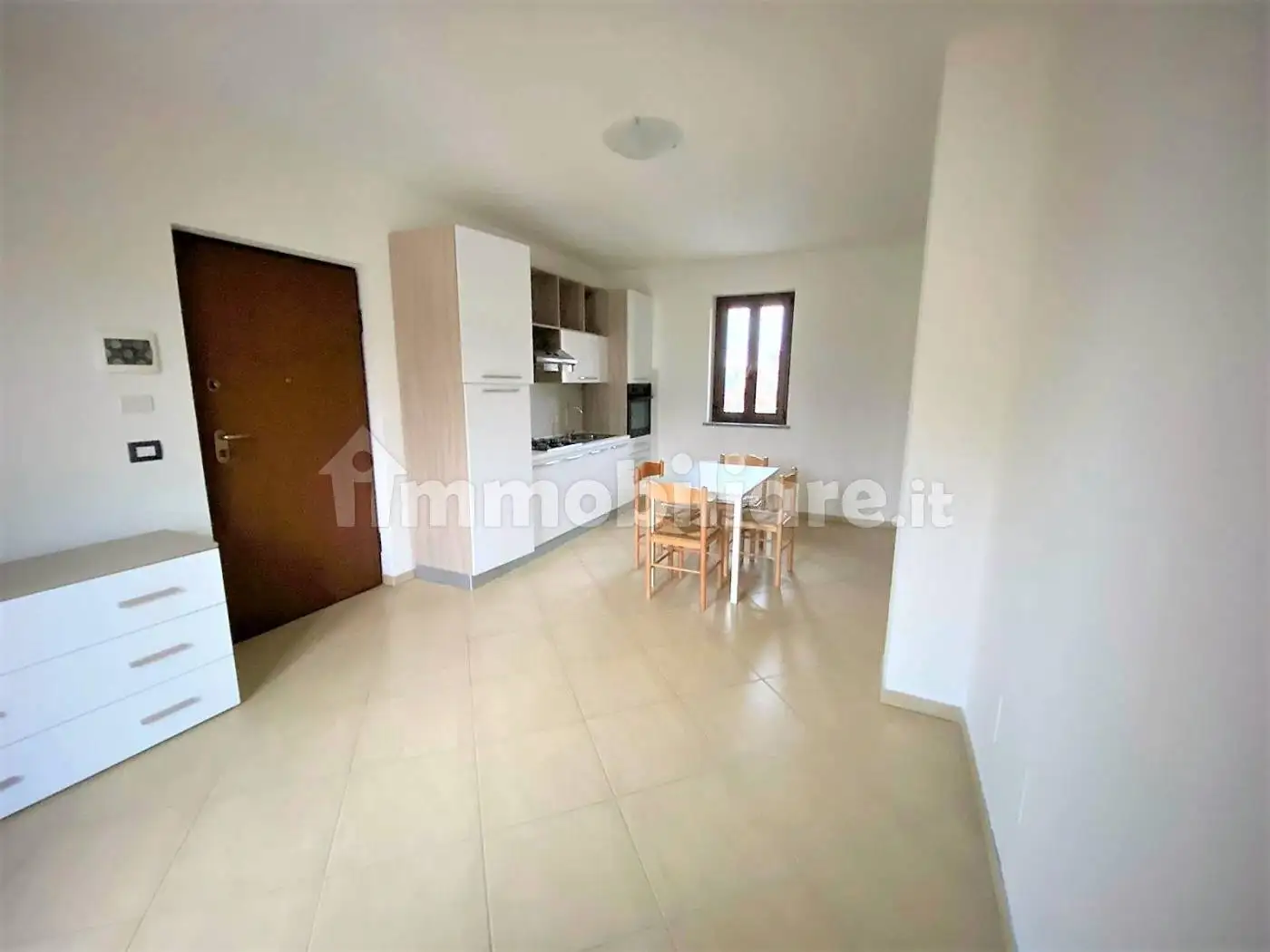 Appartamento in affitto a Ceresole Alba