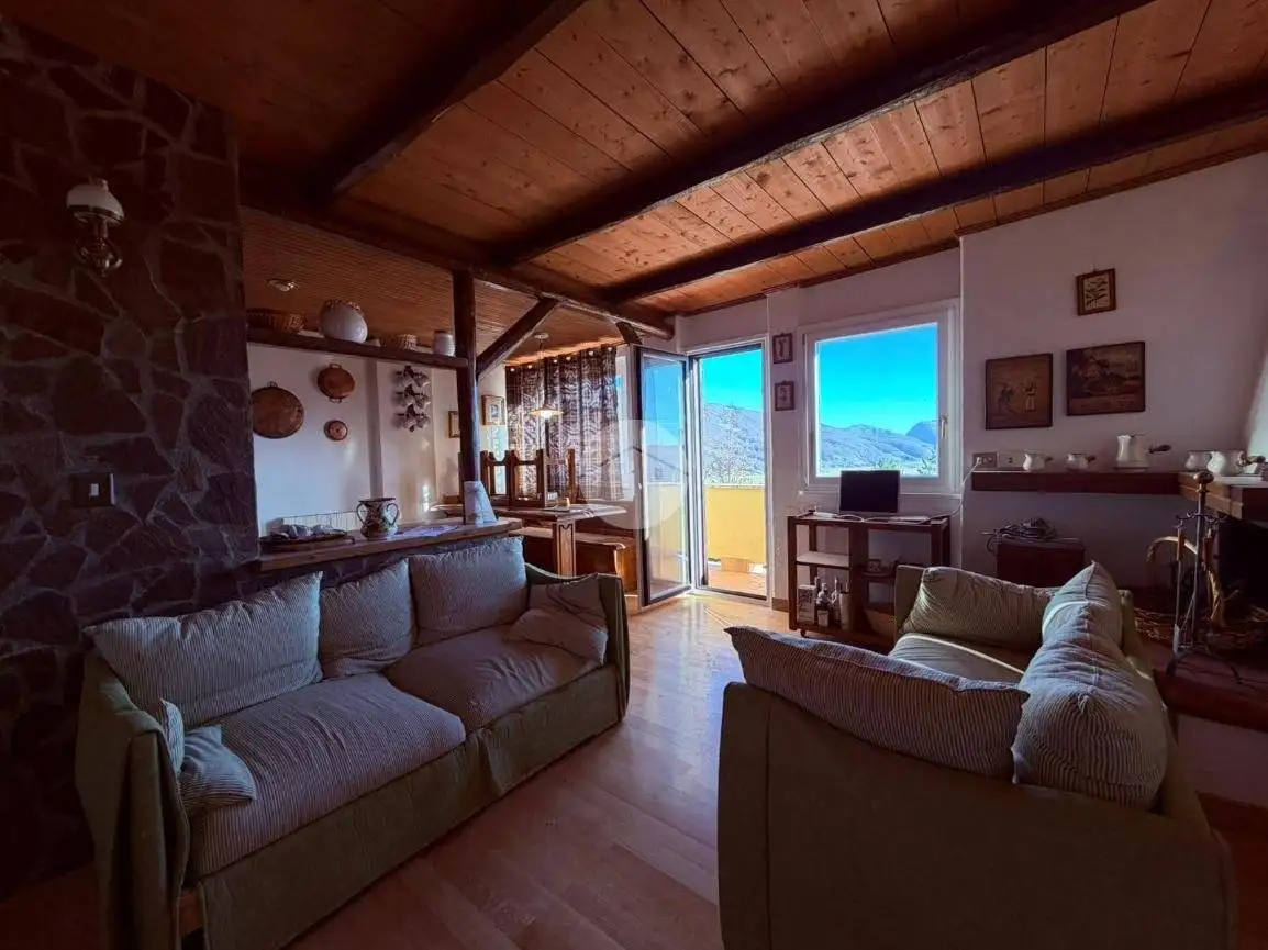 Appartamento in vendita a Rocca di Mezzo