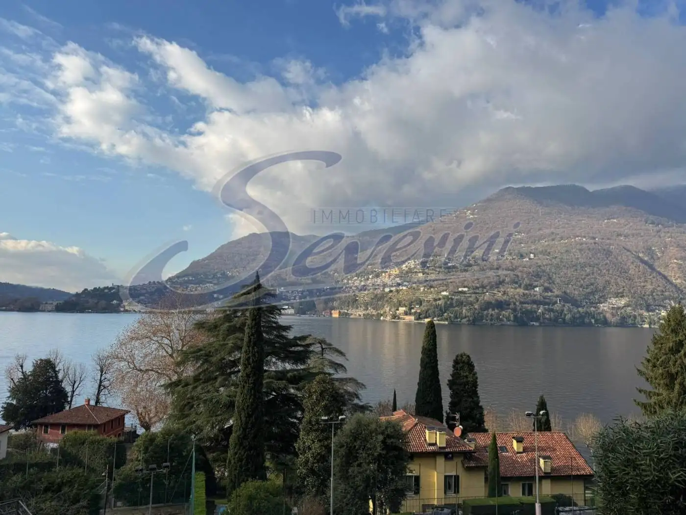 Appartamento in vendita a Blevio