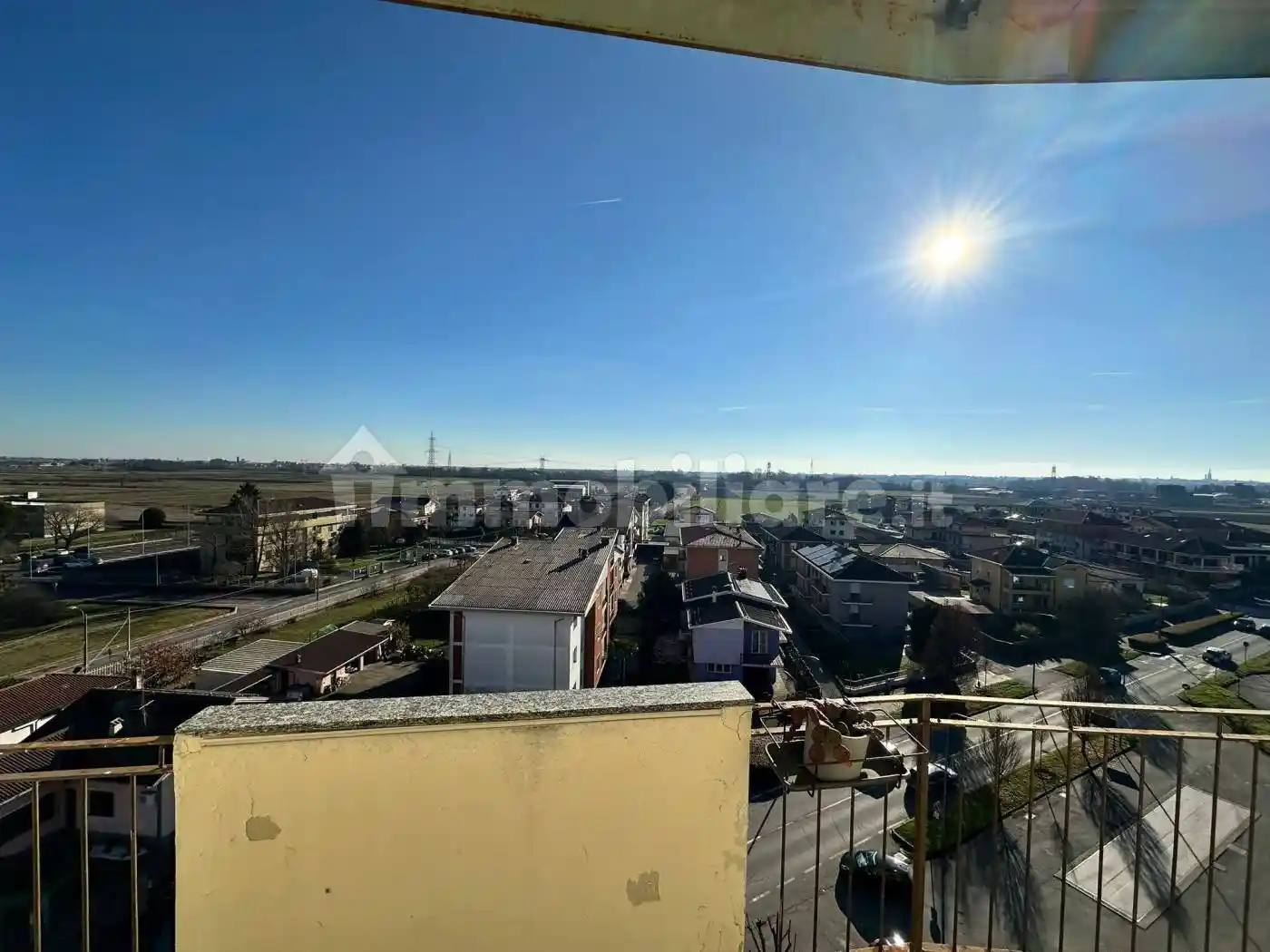 Trilocale buono stato, quinto piano, Cameri - foto 2