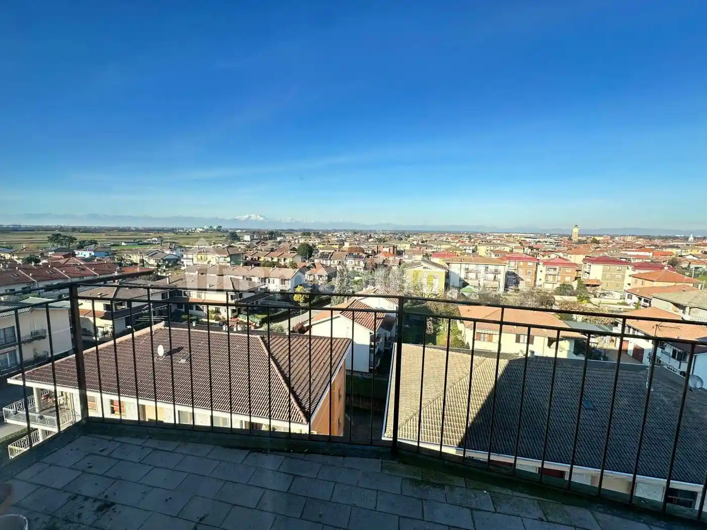 Trilocale buono stato, quinto piano, Cameri - foto 3