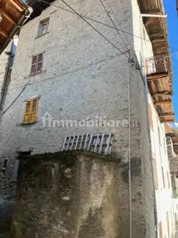 Terratetto plurifamiliare Contrada Curlo 44, Centro, Chiesa in Valmalenco - foto 3