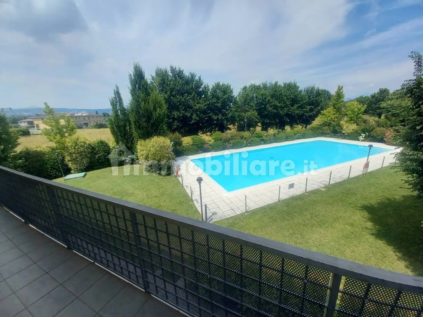Villa in vendita a Manerba del Garda