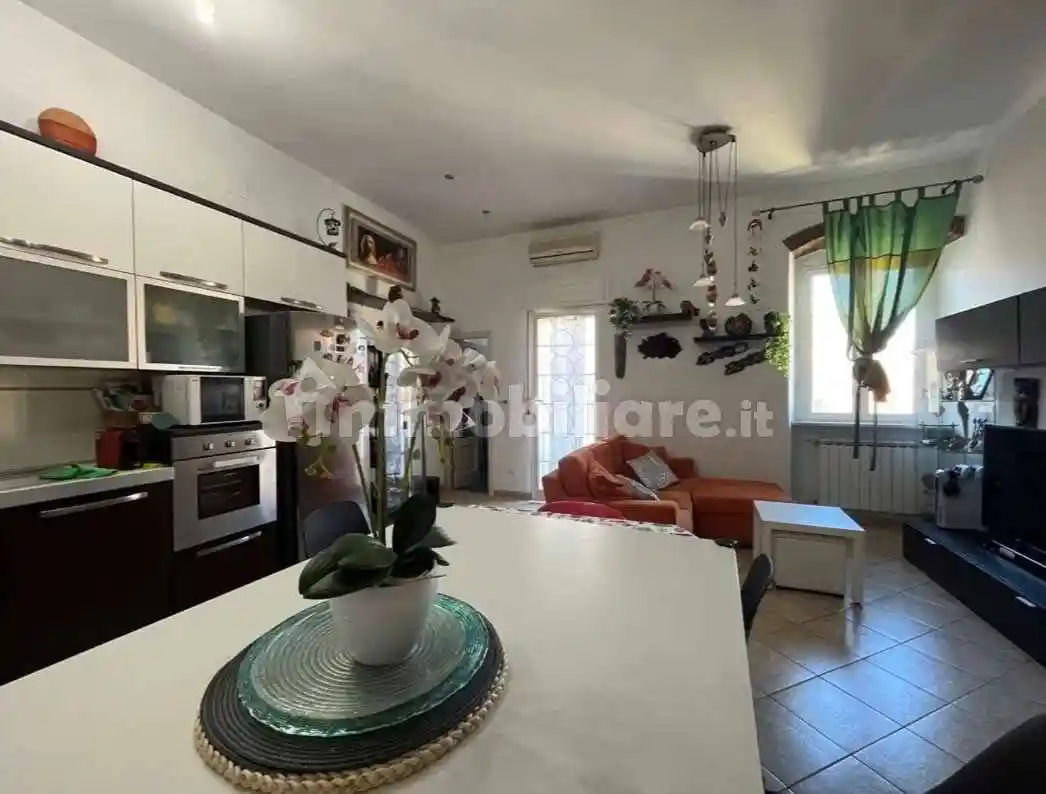 Trilocale ottimo stato, secondo piano, Pontino - Bastia, Livorno - foto 3