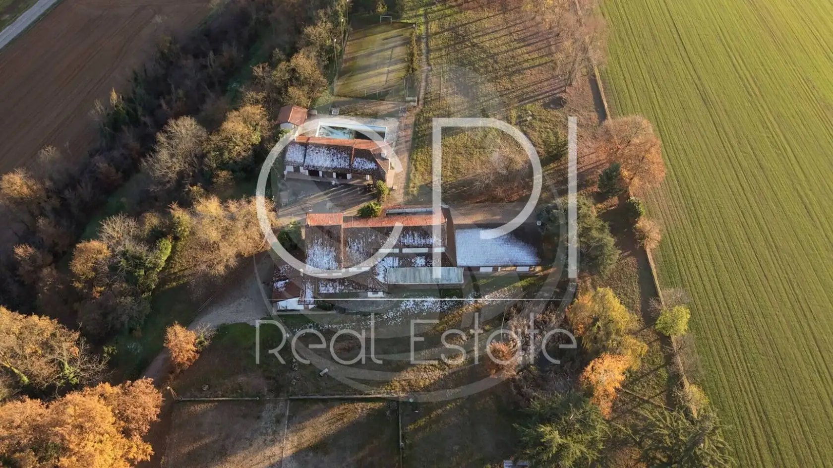 Palazzo - Edificio in vendita a Cherasco