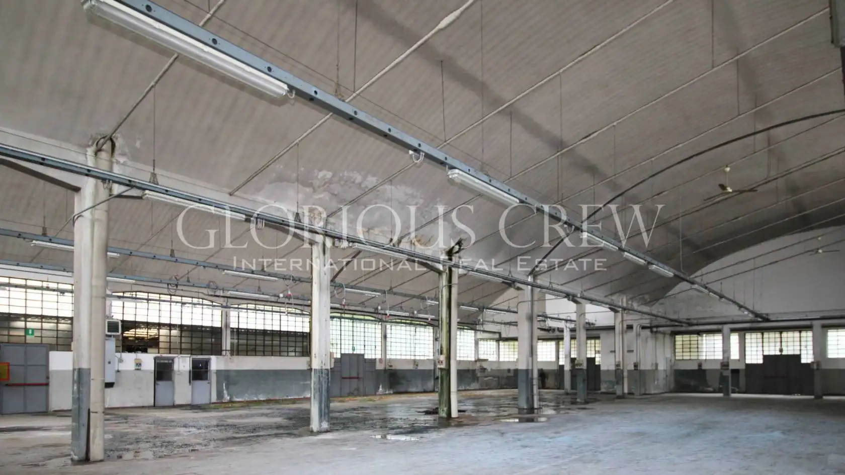 Palazzo - Edificio in vendita a Besana in Brianza