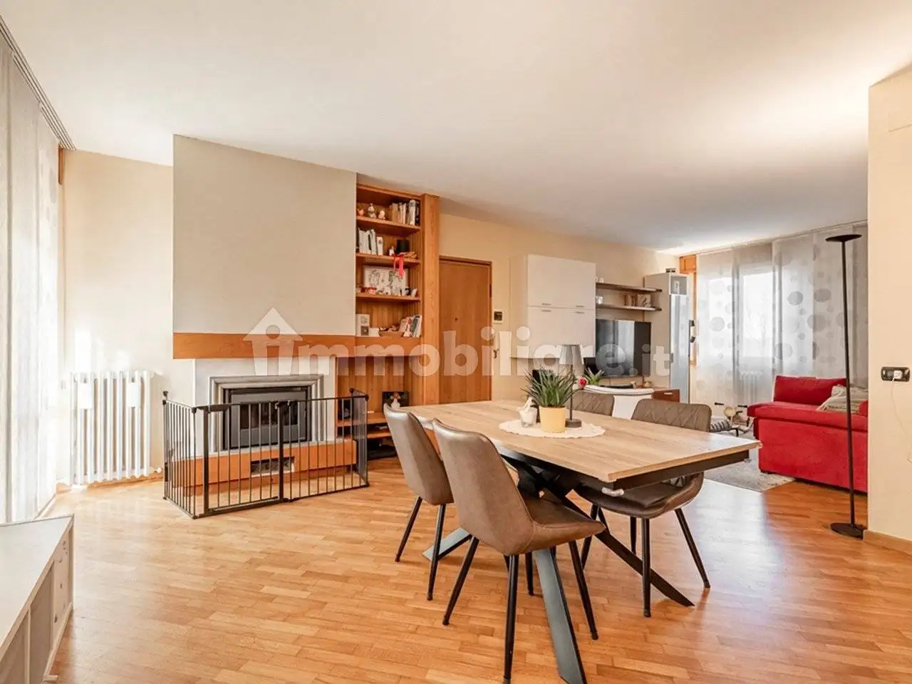 Trilocale buono stato, primo piano, Centro, Carpineti - foto 2